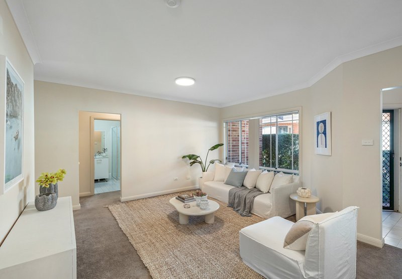 Photo - 3/23 Dudley Avenue, Caringbah South NSW 2229 - Image 2