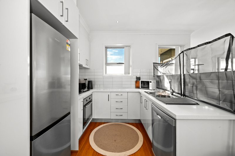 Photo - 3/23 Dyson Street, Reservoir VIC 3073 - Image 3