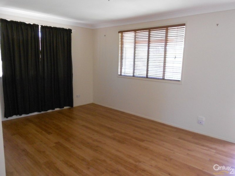 Photo - 323 E Williams Road, Kabra QLD 4702 - Image 7