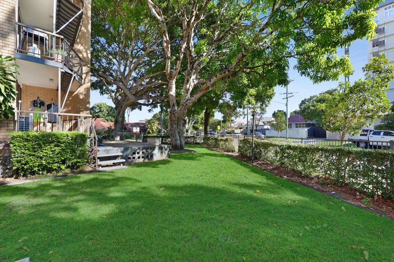 Photo - 3/23 Heath Street, Southport QLD 4215 - Image 4
