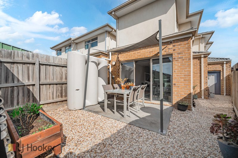 Photo - 3/23 Leveque Loop, Craigieburn VIC 3064 - Image 24