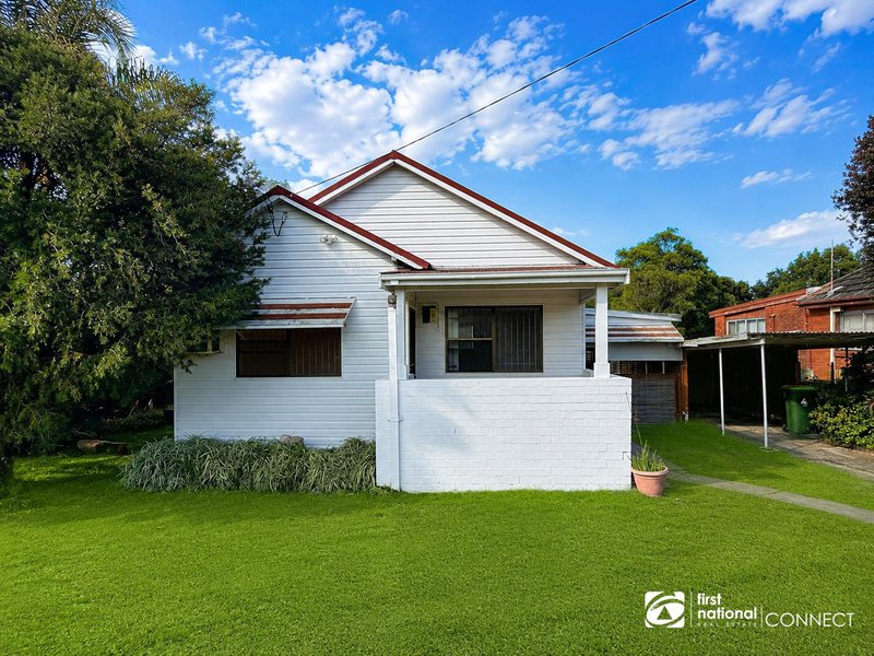 Photo - 323 Macquarie Street, South Windsor NSW 2756 - Image 1
