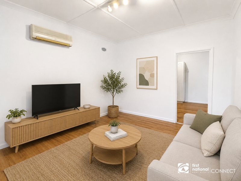 Photo - 323 Macquarie Street, South Windsor NSW 2756 - Image 3
