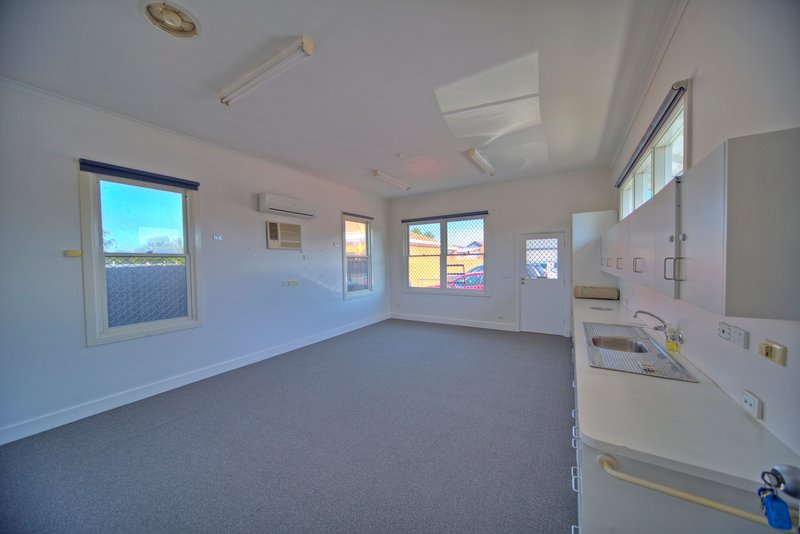 Photo - 323 Main Street, Bairnsdale VIC 3875 - Image 7