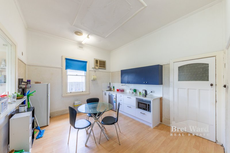 Photo - 323 Main Street, Bairnsdale VIC 3875 - Image 9