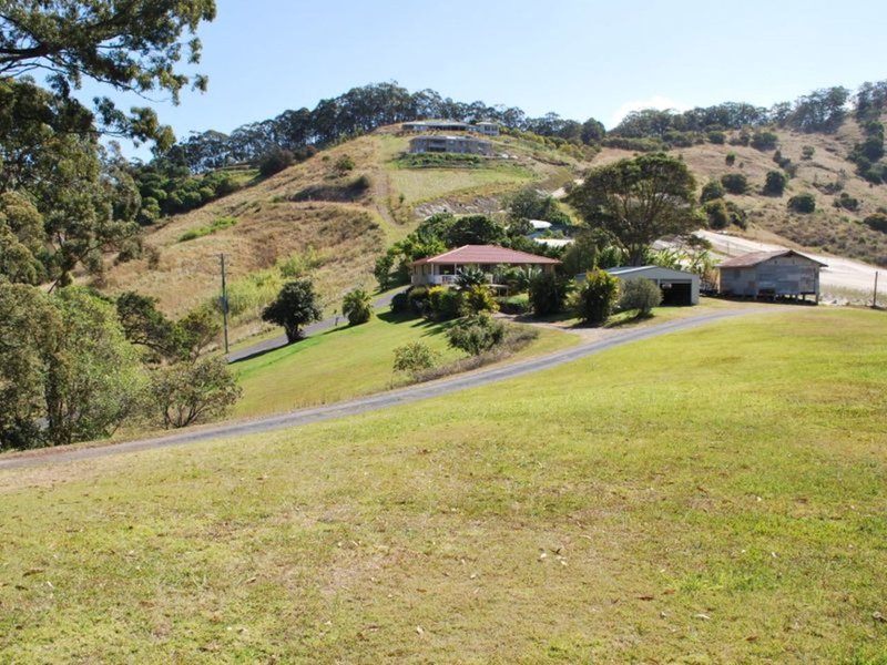 Photo - 323 Old Coast Road, Korora NSW 2450 - Image 2