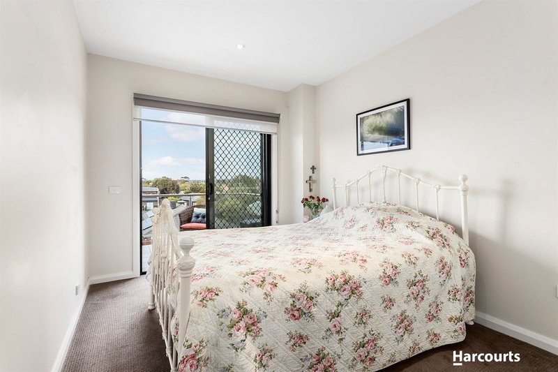 Photo - 3/23 Pier Street, Dromana VIC 3936 - Image 5