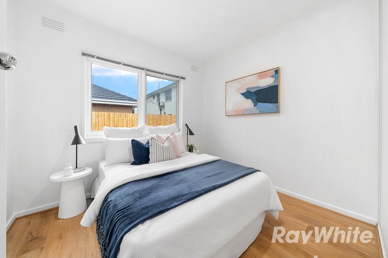 Photo - 3/23 Royal Avenue, Glen Huntly VIC 3163 - Image 4