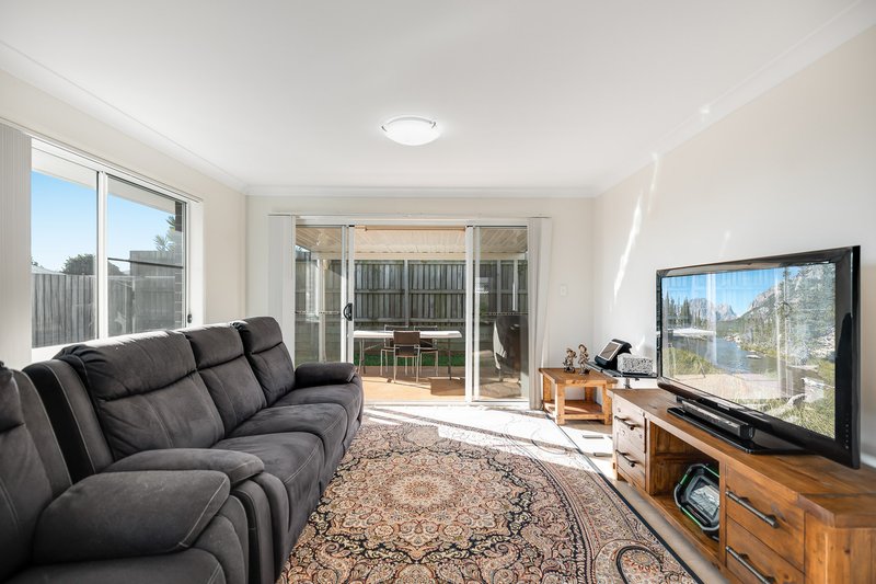 Photo - 3/23 Wigan Avenue, Highfields QLD 4352 - Image 7