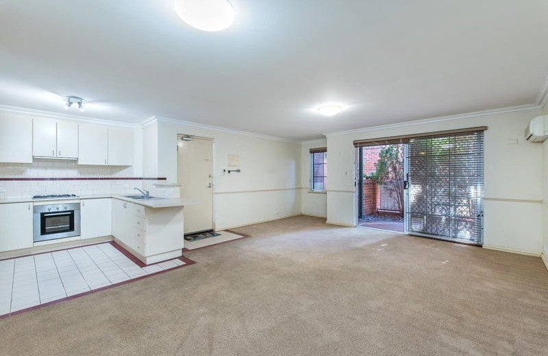 Photo - 32/30 Bishops Row, East Perth WA 6004 - Image 3