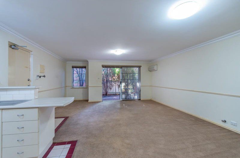 Photo - 32/30 Bishops Row, East Perth WA 6004 - Image 4