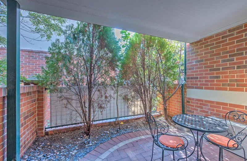Photo - 32/30 Bishops Row, East Perth WA 6004 - Image 6