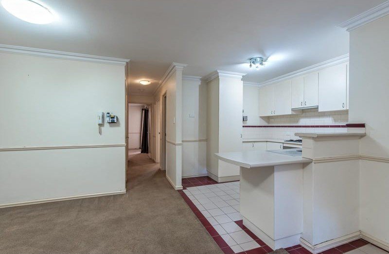 Photo - 32/30 Bishops Row, East Perth WA 6004 - Image 8