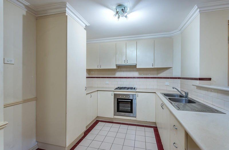 Photo - 32/30 Bishops Row, East Perth WA 6004 - Image 10