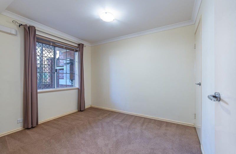 Photo - 32/30 Bishops Row, East Perth WA 6004 - Image 15