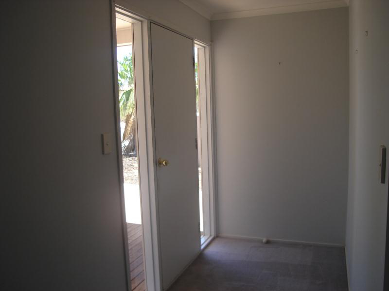 3-bedroom unit at 32/30 Burgoyne Street, Roxby Downs, SA 5725, Roxby Downs, South Australia