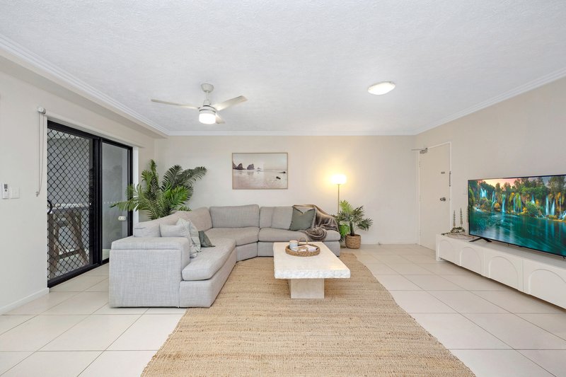 Photo - 32/319 Angus Smith Drive, Douglas QLD 4814 - Image 2