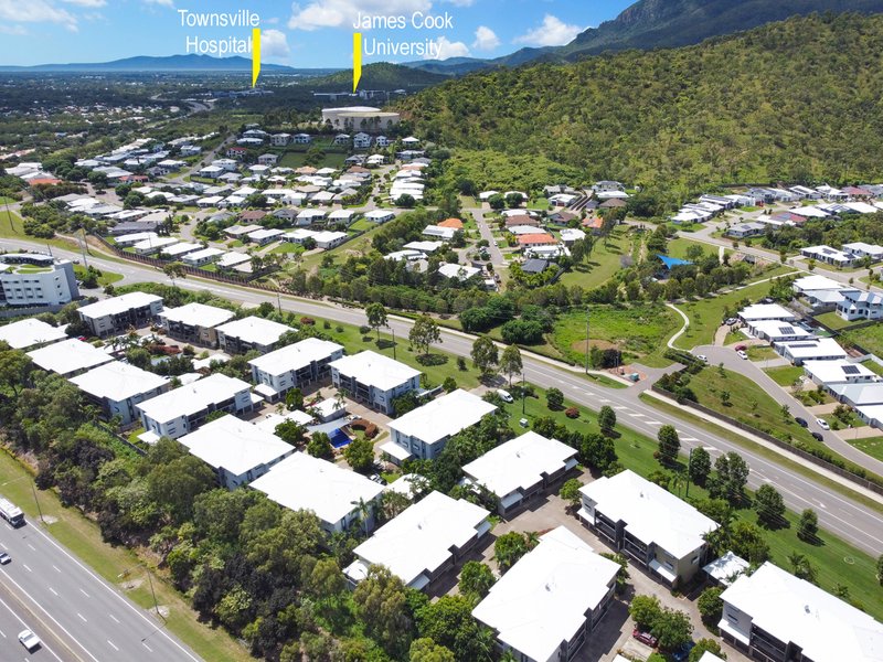 Photo - 32/319 Angus Smith Drive, Douglas QLD 4814 - Image 10