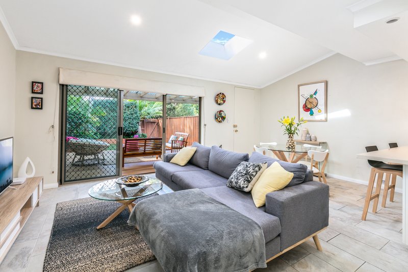 Photo - 3/237 Macpherson Street, Warriewood NSW 2102 - Image 2