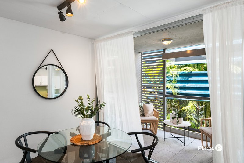 Photo - 323/78 Arthur Street, Fortitude Valley QLD 4006 - Image 3