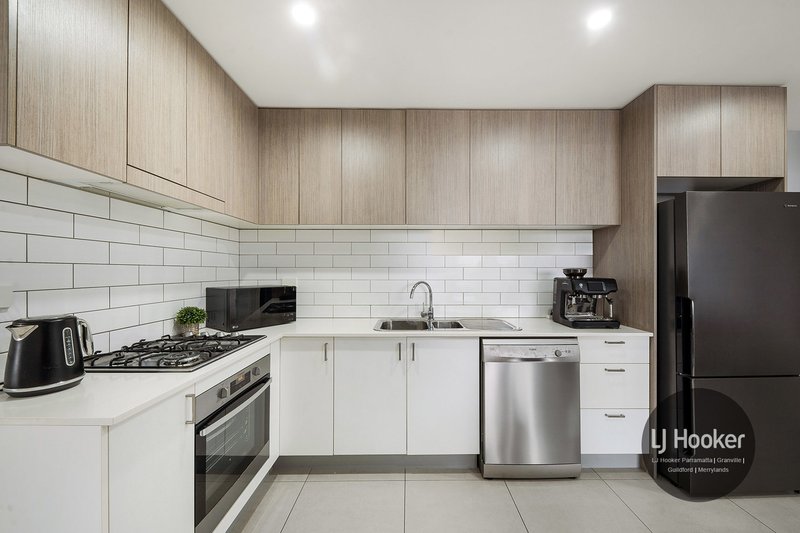 Photo - 32/39 William Street, Granville NSW 2142 - Image 2