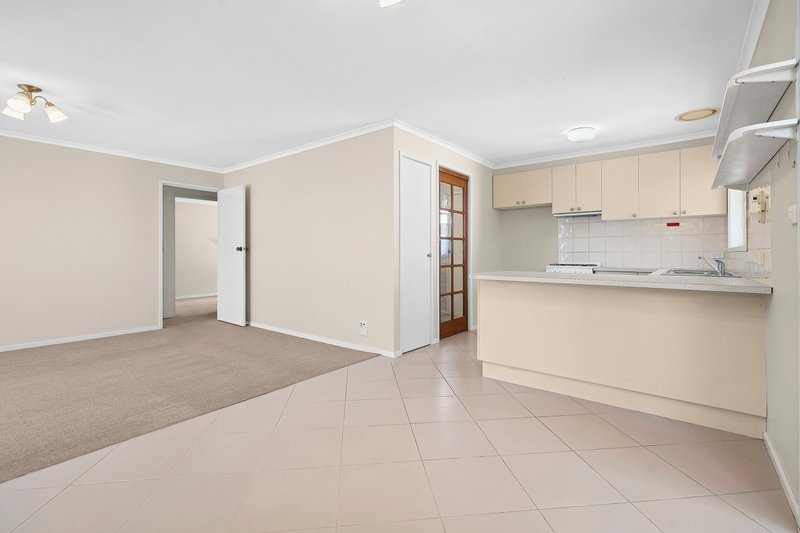 Photo - 3/24-26 Merlin Crescent, Corio VIC 3214 - Image 5