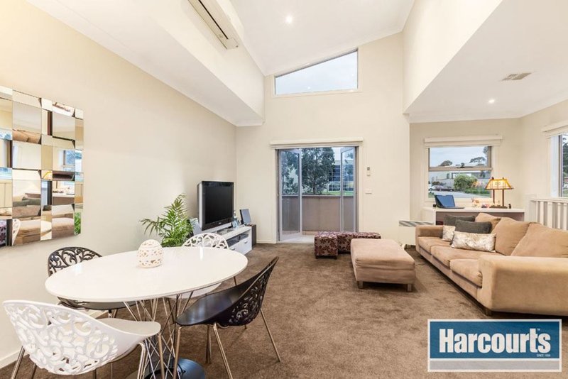 Photo - 3/24-28 Stud Road, Bayswater VIC 3153 - Image 3