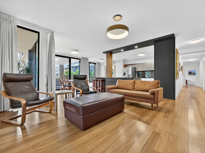 Photo - 3/24 Constitution Street, East Perth WA 6004 - Image 3