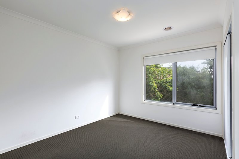 Photo - 3/24 Findon Court, Point Cook VIC 3030 - Image 6