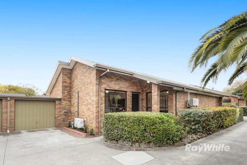 Photo - 3/24 Golf Links Avenue, Oakleigh VIC 3166 - Image 1