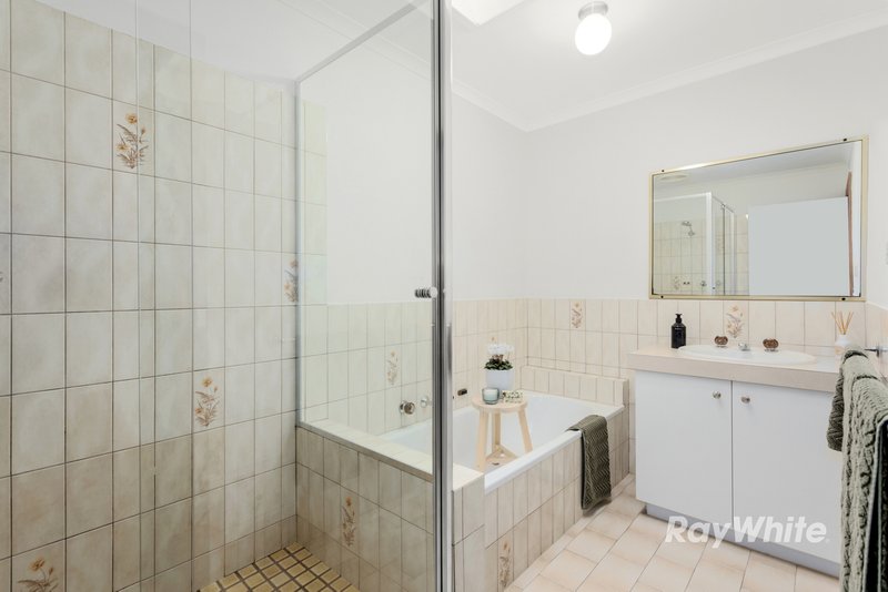 Photo - 3/24 Golf Links Avenue, Oakleigh VIC 3166 - Image 5