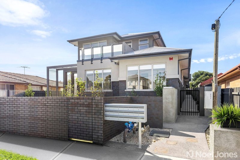 Photo - 3/24 Mclean Street, Brunswick West VIC 3055 - Image 2