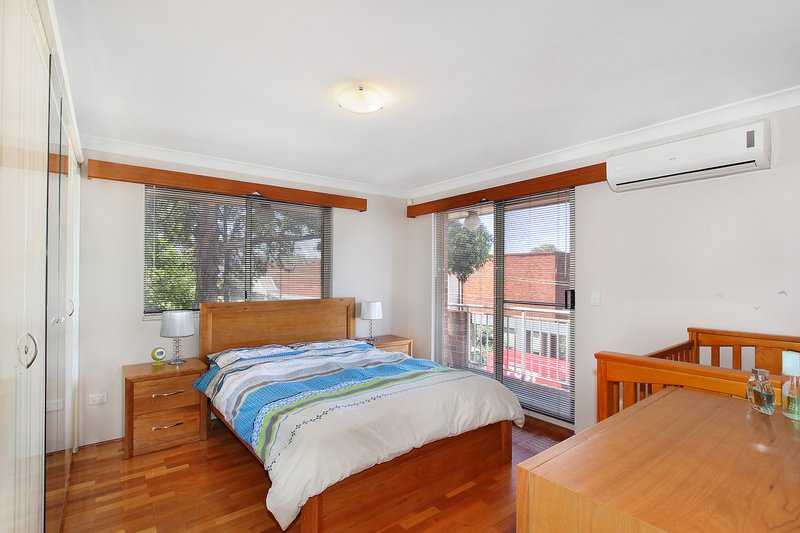 Photo - 3/24 Northumberland Road, Auburn NSW 2144 - Image 5