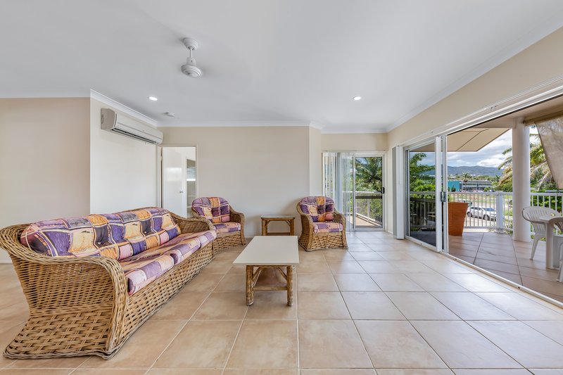 Photo - 3/24 Pandanus Drive, Cannonvale QLD 4802 - Image 5