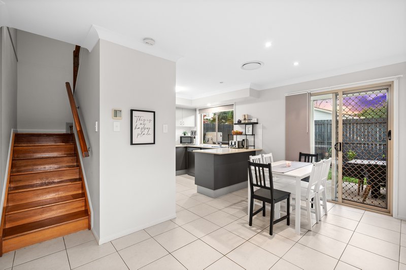 Photo - 3/24 Tallis Street, Wakerley QLD 4154 - Image 2