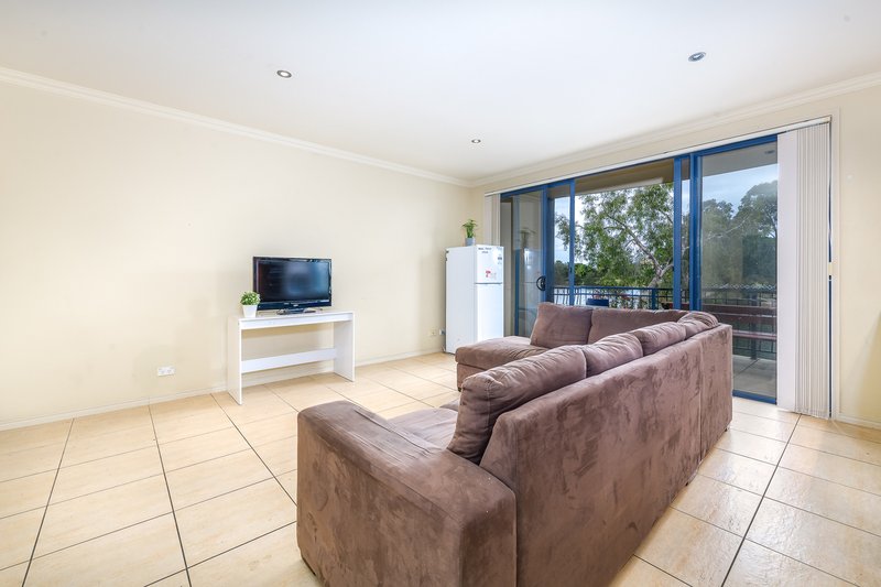 Photo - 32/4 University Drive, Robina QLD 4226 - Image 4