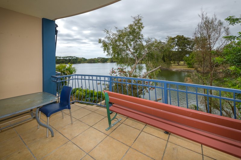 Photo - 32/4 University Drive, Robina QLD 4226 - Image 17