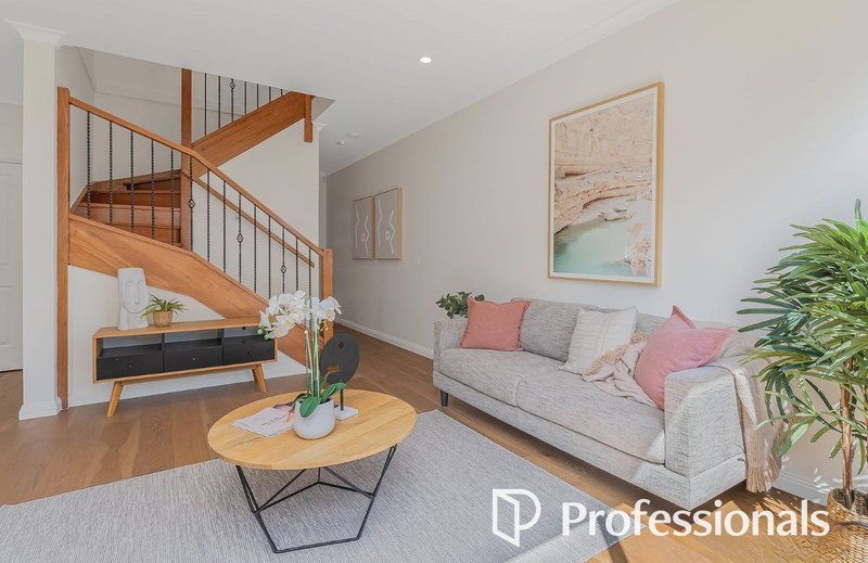 Photo - 3/24 Wridgway Avenue, Burwood VIC 3125 - Image 6