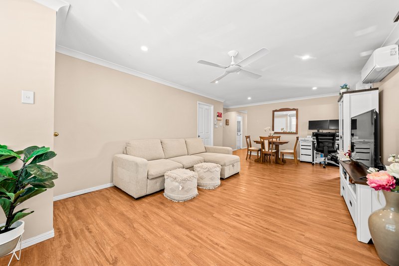 Photo - 32/40 Glenefer Street, Runcorn QLD 4113 - Image 2