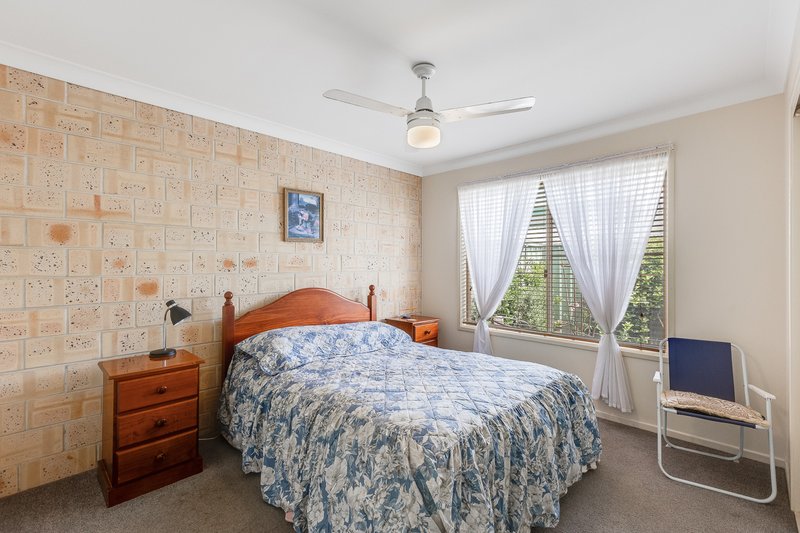 Photo - 3/242 Spring Street, Kearneys Spring QLD 4350 - Image 9