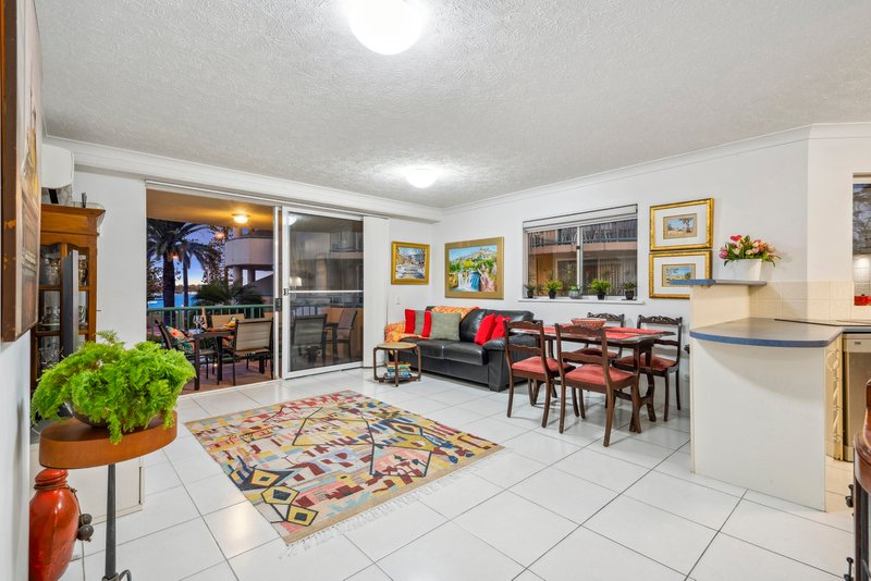 Photo - 32/484-488 Marine Parade, Biggera Waters QLD 4216 - Image 5