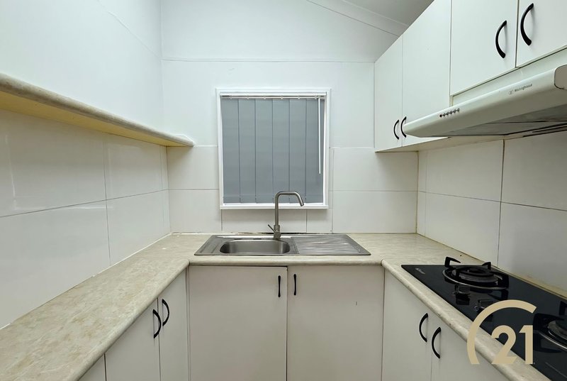 Photo - 324B Brenan Street, Smithfield NSW 2164 - Image 1
