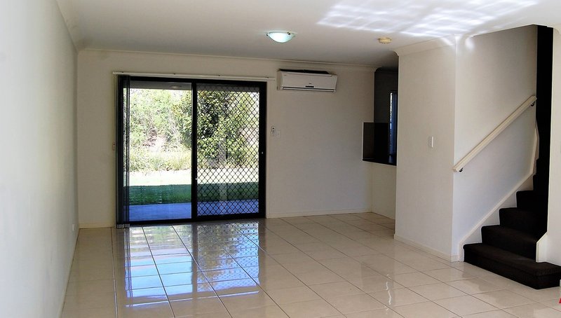 Photo - 3/25-27 Ari Street, Marsden QLD 4132 - Image 4