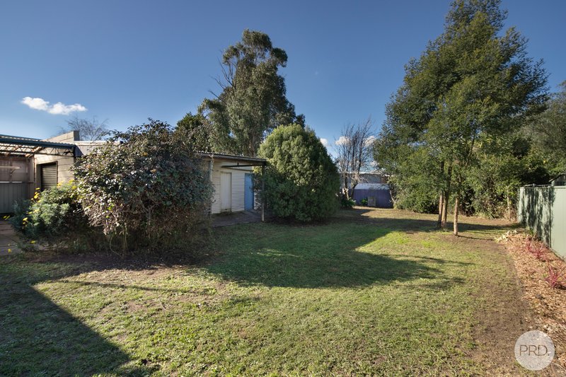 Photo - 325 Albert Street, Sebastopol VIC 3356 - Image 2