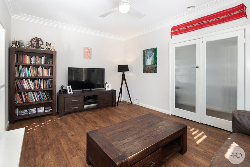 Photo - 325 Albert Street, Sebastopol VIC 3356 - Image 4