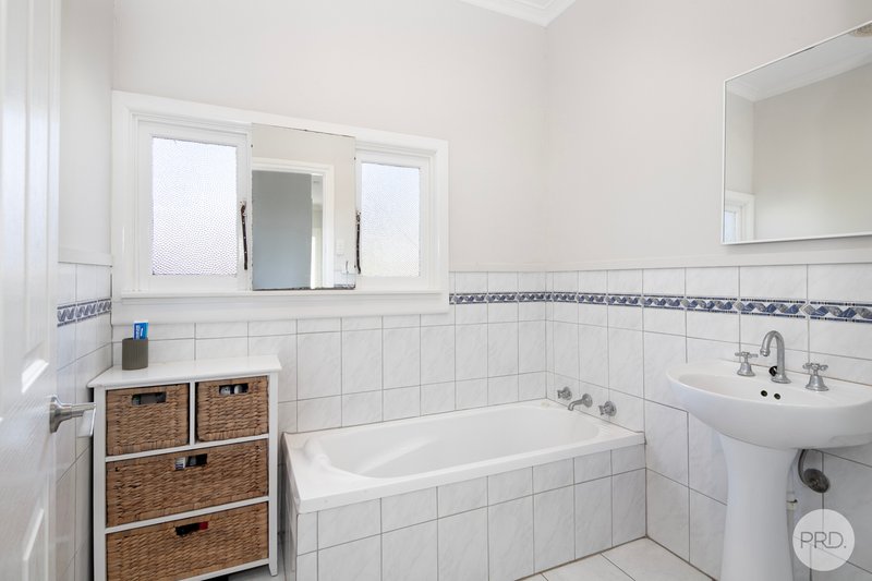 Photo - 325 Albert Street, Sebastopol VIC 3356 - Image 9