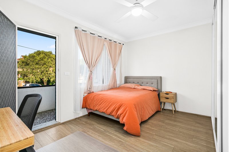 Photo - 3/25 Graham Road, Narwee NSW 2209 - Image 4