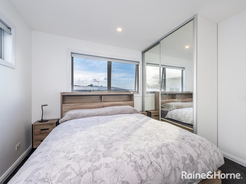 Photo - 3/25 Powell Road, Blackmans Bay TAS 7052 - Image 7