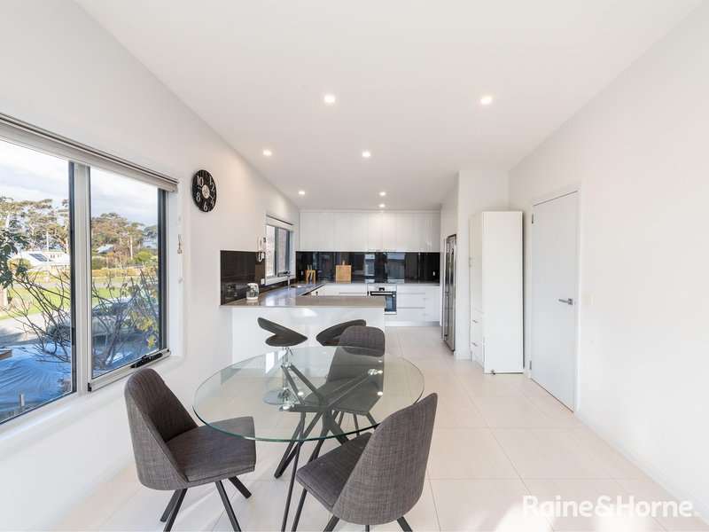 Photo - 3/25 Powell Road, Blackmans Bay TAS 7052 - Image 10