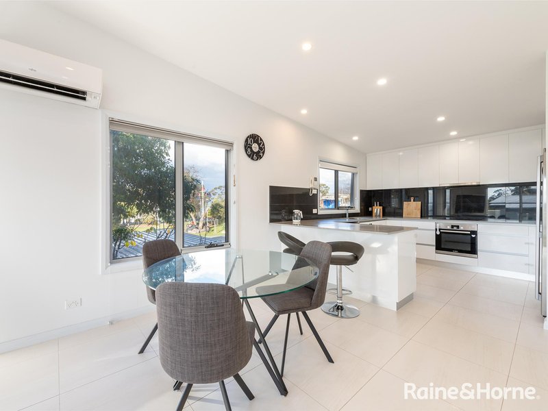 Photo - 3/25 Powell Road, Blackmans Bay TAS 7052 - Image 11